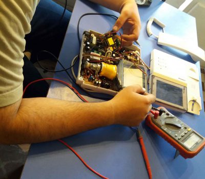 تعمیرات آیفون تصویری